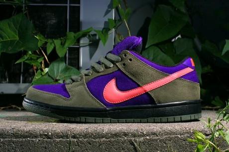 nike-sb-dunk-low-pro-olive-atomic-red-electric-1