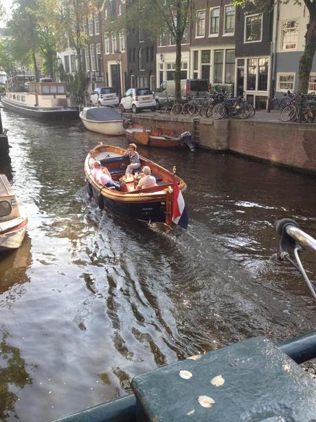 Amsterdam, apéritif sur les canaux