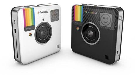 Polaroid : l’appareil photo Socialmatic sortira en 2014 phpk1ppfu