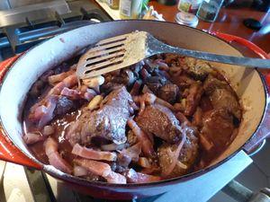 Revenir aux choses simples : la daube ... daube de boeuf 010