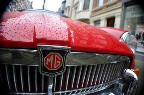 MG red 2