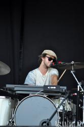 Une journée avec Half Moon Run aux Vieilles Charrues Une journée avec Half Moon Run aux Vieilles Charrues