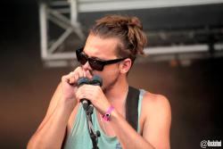 Une journée avec Half Moon Run aux Vieilles Charrues Une journée avec Half Moon Run aux Vieilles Charrues