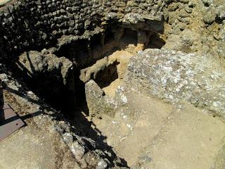 Carmo la romaine (2) Carmo la romaine (2)