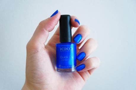 Kiko Quick Dry NailLaquer Vernis avis test swatch n°830 Bleu métallique