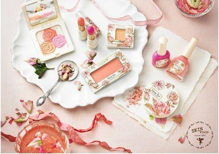 TAG : Petits prix grands produits Skinfood-Flora-Tea-Collection