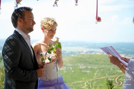 {Fragments de Rêves} Cérémonie laïque les roses mariage en provence 2people1life abbaye de sainte croix