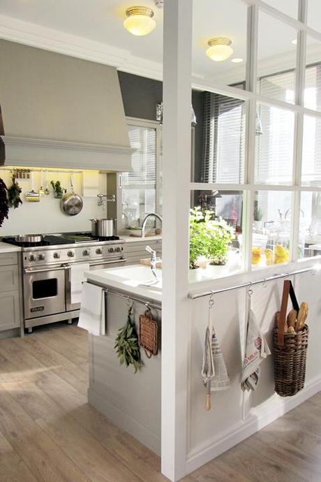 Verrière : une idée déco très chic pour aménager sa cuisine | www.decocrush.fr