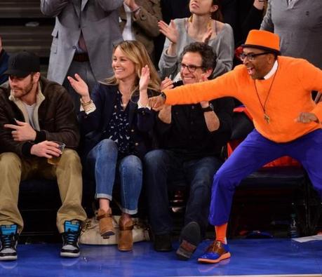 10 000 Dollars pour assister à un match à côté de Spike Lee! 10 000 Dollars pour assister à un match à côté de Spike Lee!