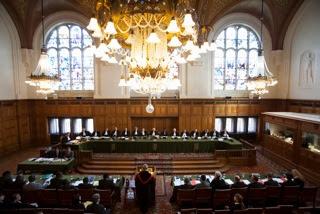 cour internationale de justice guerre droit