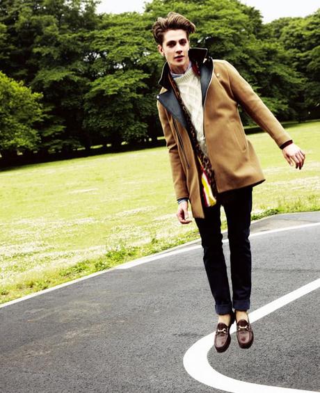 UNIFORM EXPERIMENT – F/W 2013 COLLECTION LOOKBOOK UNIFORM EXPERIMENT – F/W 2013 COLLECTION LOOKBOOK