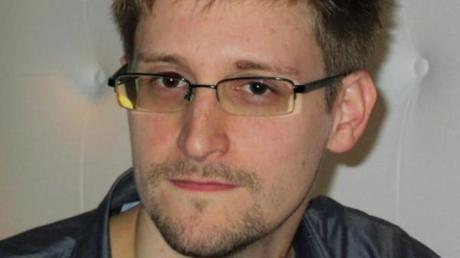 Edward Snowden ne risque pas la peine de mort, selon les Etats-Unis en_0629_bidenecuadorVO_610x343