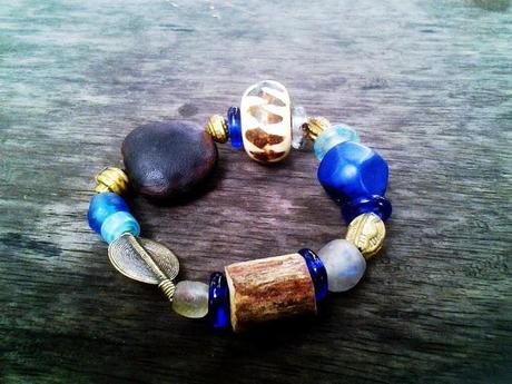 Les bijoux d'Ezile Bay, Ezile Bay jewels Les bijoux d'Ezile Bay, Ezile Bay jewels