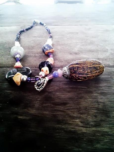 Les bijoux d'Ezile Bay, Ezile Bay jewels Les bijoux d'Ezile Bay, Ezile Bay jewels