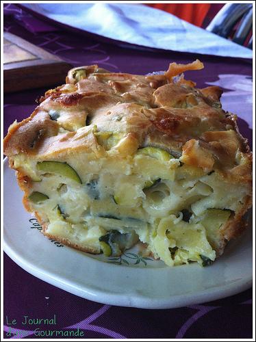 Cake courgettes et mozzarella http://farm6.staticflickr.com/5506/9385334733_604b4a4c56.jpg
