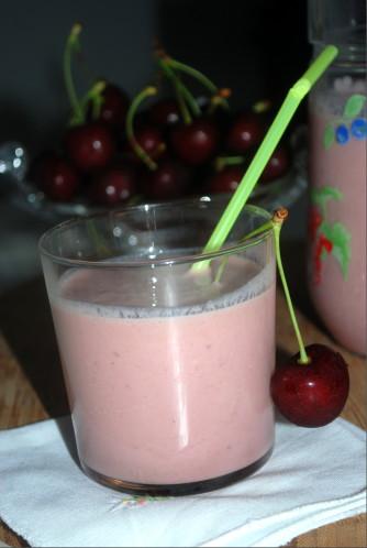 Smoothie cerise banane smoothie cerise banane5