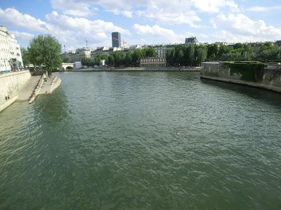 Baignade dans la Seine à Paris