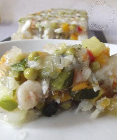 Terrine de poisson et petits légumes en gelée terrine poisson legumes (5)