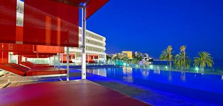 Ouverture du premier Twitter Hotel en Espagne Solwave-hotel