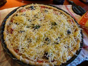 Ma tarte à la tomate, must de l'été Pizza 007