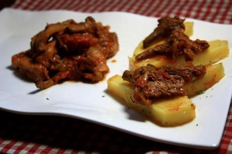 Roti de porc & sa sauce girolle sur lit de polenta IMG_8432