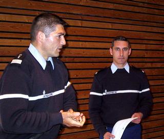  Le gendarme Lhuillier a reçu des félicitations écrites   (photos Élisabeth Berthier)