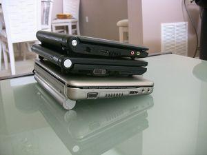Comparaison visuelle entre l’Everex CloudBook, l’HP 2133 Mini Note et l’Asus EeePC 701