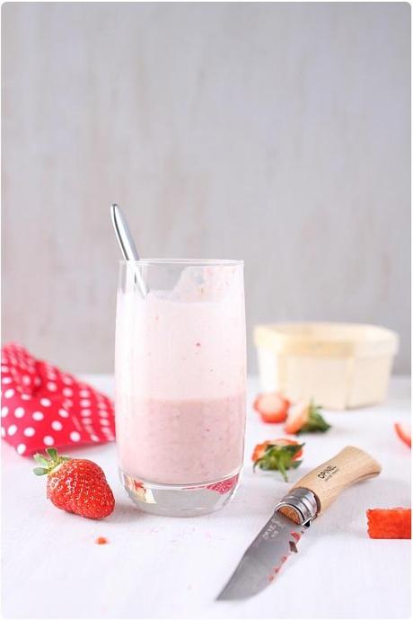 Milk shake de fraises à la confiture de lait
