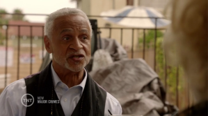 Critiques Séries : Major Crimes. Saison 2. Episode 9. vlcsnap-2013-08-06-14h23m49s239.png
