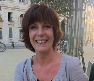 Rencontre avec Pascale Reynaud : programmatrice artistique à Rire et Chansons pascalereynaud-portrait