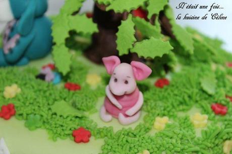 Gateau Winnie l'ourson et ses amis 2 { gâteau pâte à sucre } il_etait_une_fois