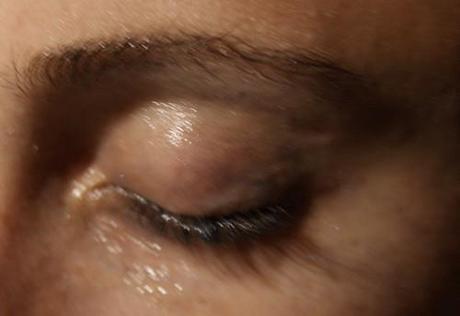 L’Oréal – Eclat Sublime : La minute démaquille-toi à l’huile L'Oreal Eclat Sublime