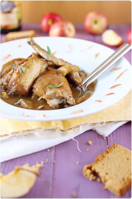 Lapin mijoté au cidre, pain dépices et pommes Lapin mijoté au cidre, pain dépices et pommes