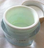 DayWear d'Estée Lauder ... Soin testé et approuvé ... DayWear d'Estée Lauder ... Soin testé et approuvé ...