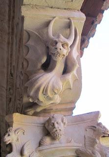 Les reliefs du patio du covento de las duenas de Salamanca Les reliefs du patio du covento de las duenas de Salamanca