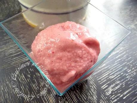 Frozen Yogurt à la fraise DSCF6577