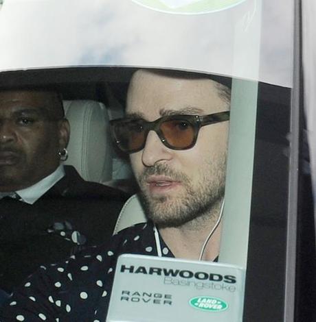 Photos: Entrée des Studios de la BBC (2/9/2013) Justin-Timberlake-Justin-Timberlake-Arrives-LuItdfdQk13x.jpg