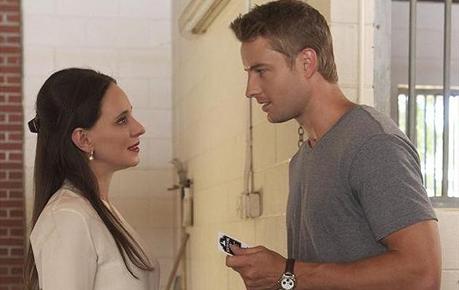 Revenge : Le résumé du premier épisode de la saison 3 (+ photos promos) ! Revenge : Le résumé du premier épisode de la saison 3 (+ photos promos) !