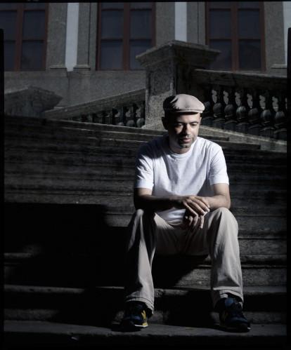 Rodrigo Campos par Daryan Dornelles 2012--bresil-8312T.jpg