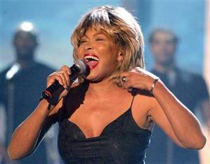 Tina Turner: Elle reprend la route