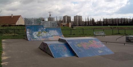Spot : le skatepark d'Osny (95) Spot : le skatepark d'Osny (95)