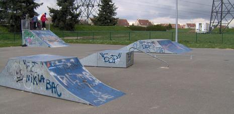 Spot : le skatepark d'Osny (95) Spot : le skatepark d'Osny (95)