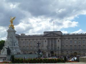Londres 2013: le citytrip entre filles Buckingham Palace vu depuis Green Park