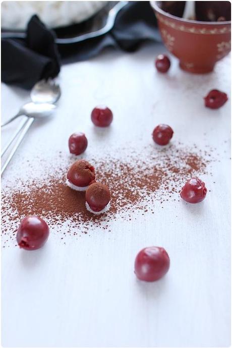 Pavlova forêt noire Pavlova forêt noire