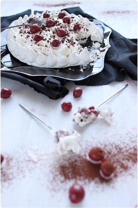 Pavlova forêt noire Pavlova forêt noire