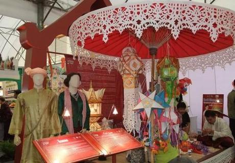 Udonthani: 12 au 16 septembre, Festival OTOP Lanna. DSCF5841