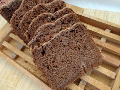 PAIN AU CHOCOLAT, RICOTTA ET MIEL PAIN AU CHOCOLAT, RICOTTA ET MIEL