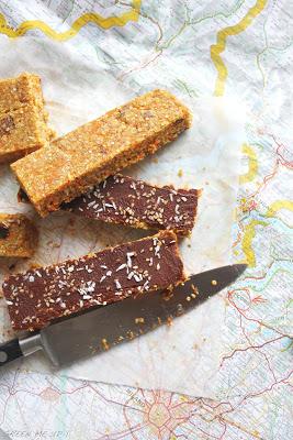 Barres sans cuisson : quinoa, carottes, tahin et amandes