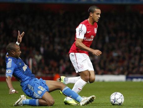 OM-Arsenal : Premiers pas dans le groupe de la mort Andre Ayew ( Marseille ) - Theo Walcott ( Arsenal )