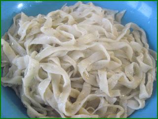 Pâtes faites maison (lasagnes, tagliatelles, ravioles...) Pâtes fraiches maison (lasagnes, tagliatelles, ravioles...)